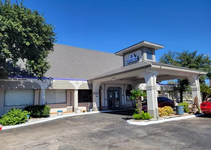 Knights Inn San Antonio near AT&T Center